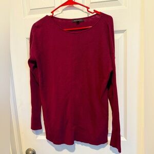 Banana Republic Knit Ribbed Sweater Plum Size Medium. Style# 485654-02.